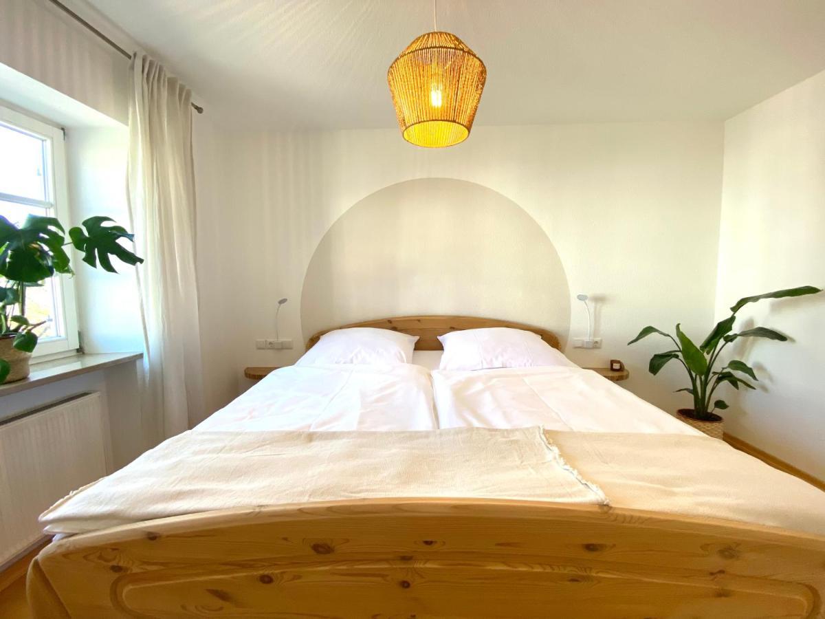 Best Butler Boho Boutique City Apartment Netflix Fussen Bagian luar foto