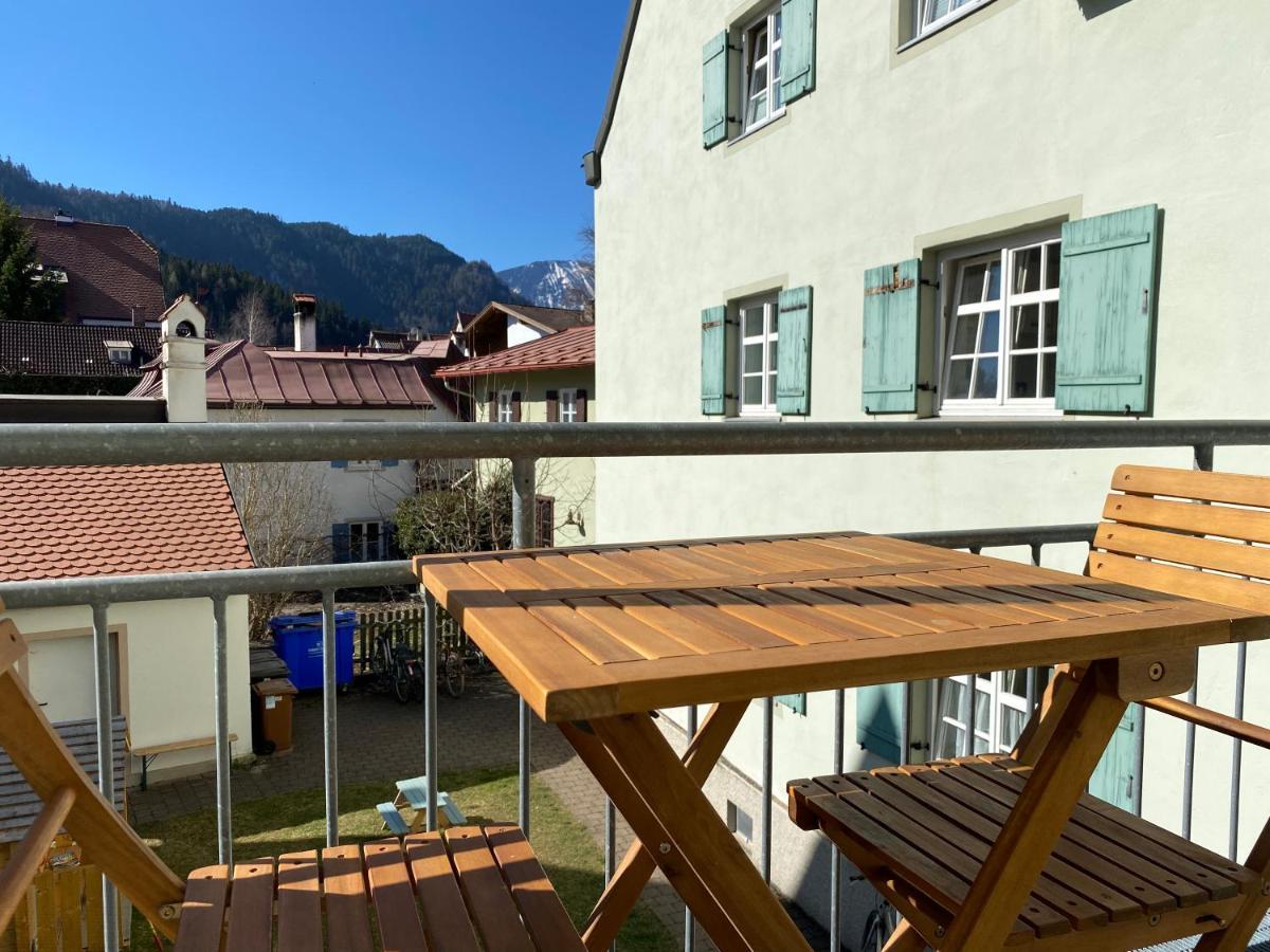 Best Butler Boho Boutique City Apartment Netflix Fussen Bagian luar foto